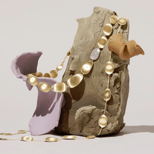 Gold jewelry in Palm Desert, California on El Paseo by Marco Bicego
