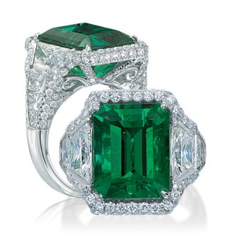 Emerald and diamond ring in Palm Desert on El Paseo