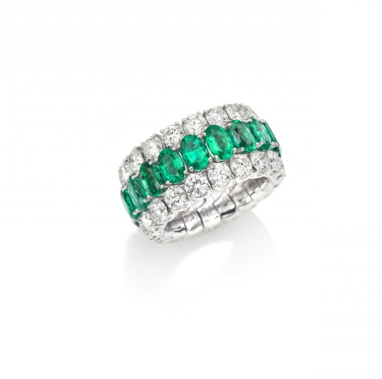 Emerald and diamond ring on El Paseo in Palm Desert, California